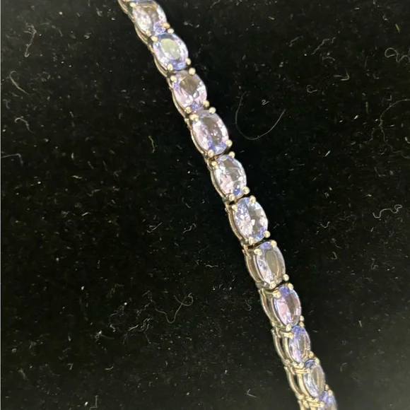 29.29CT-Tanzanite Necklace